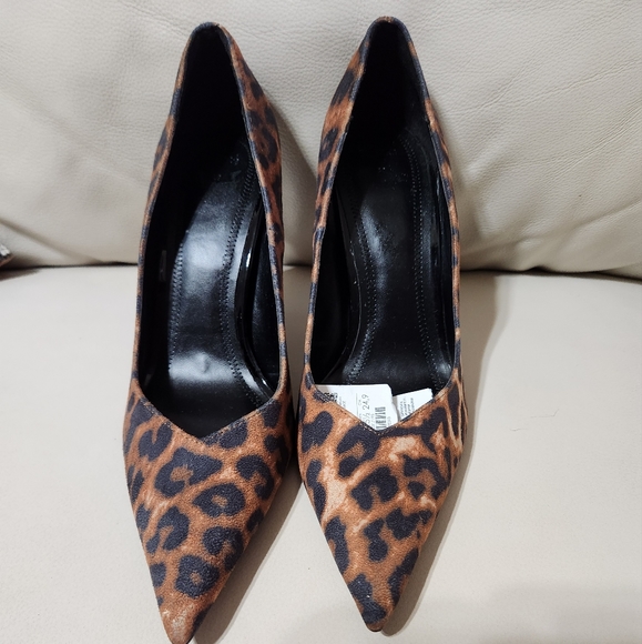 Bershka Leopard Print Pump - Picture 1 of 7